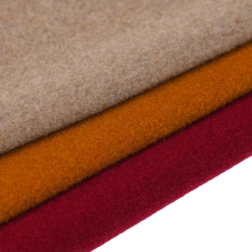 50% Olann, 50% Snáithín Eile, 750G/M, Camel Buí, Fabraic Velvet, ML-DALAN-D